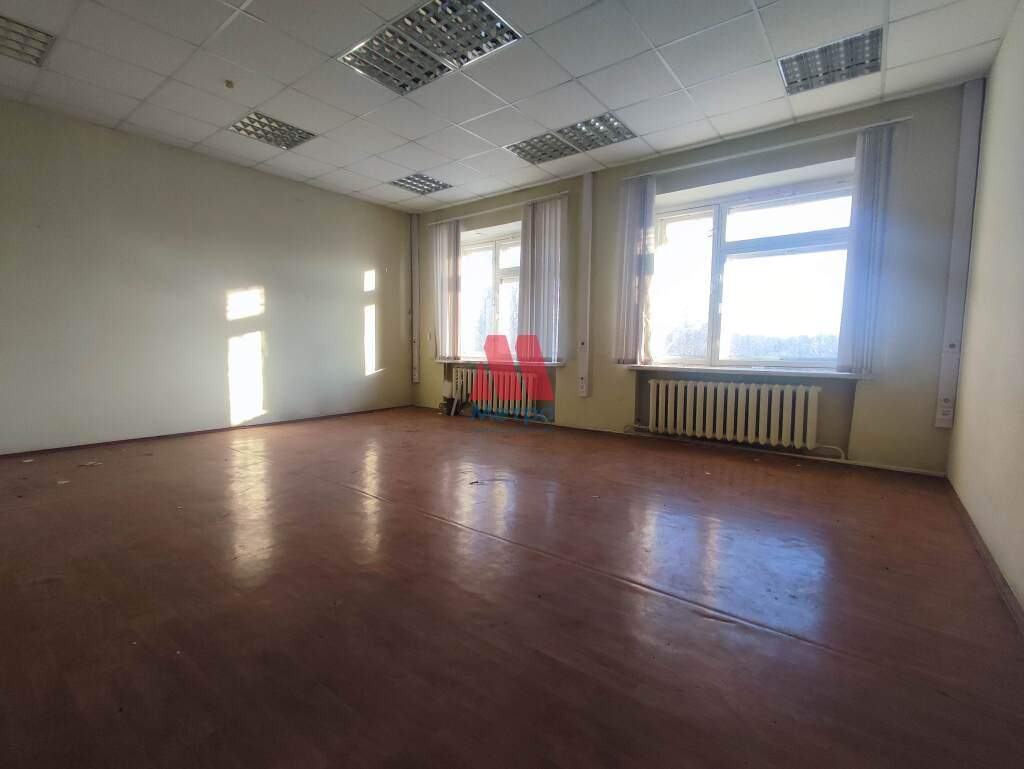 Сдам в аренду помещение свободного назначения 1800 м.кв.