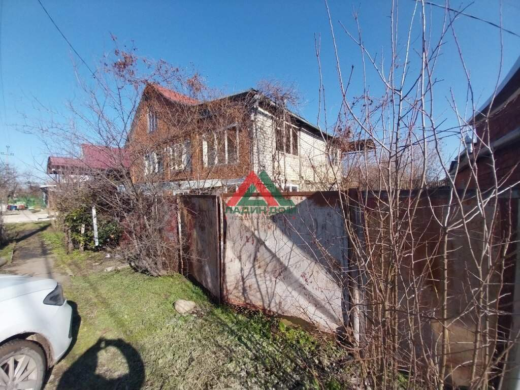 Продам земельный участок 620 м.кв.