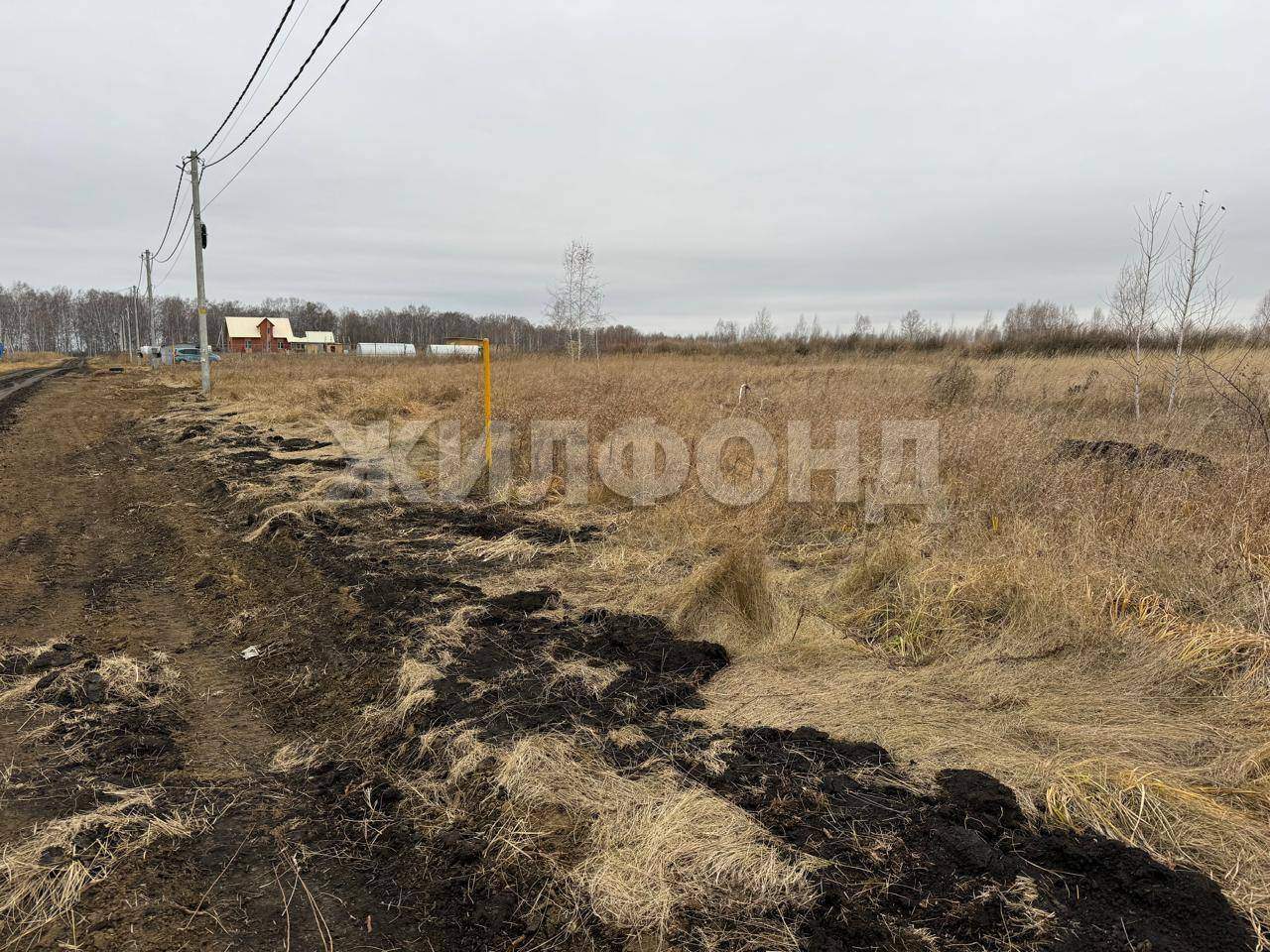 Продам земельный участок 1000 м.кв.