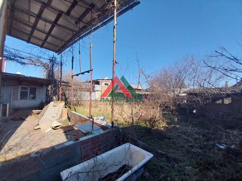 Продам земельный участок 620 м.кв.