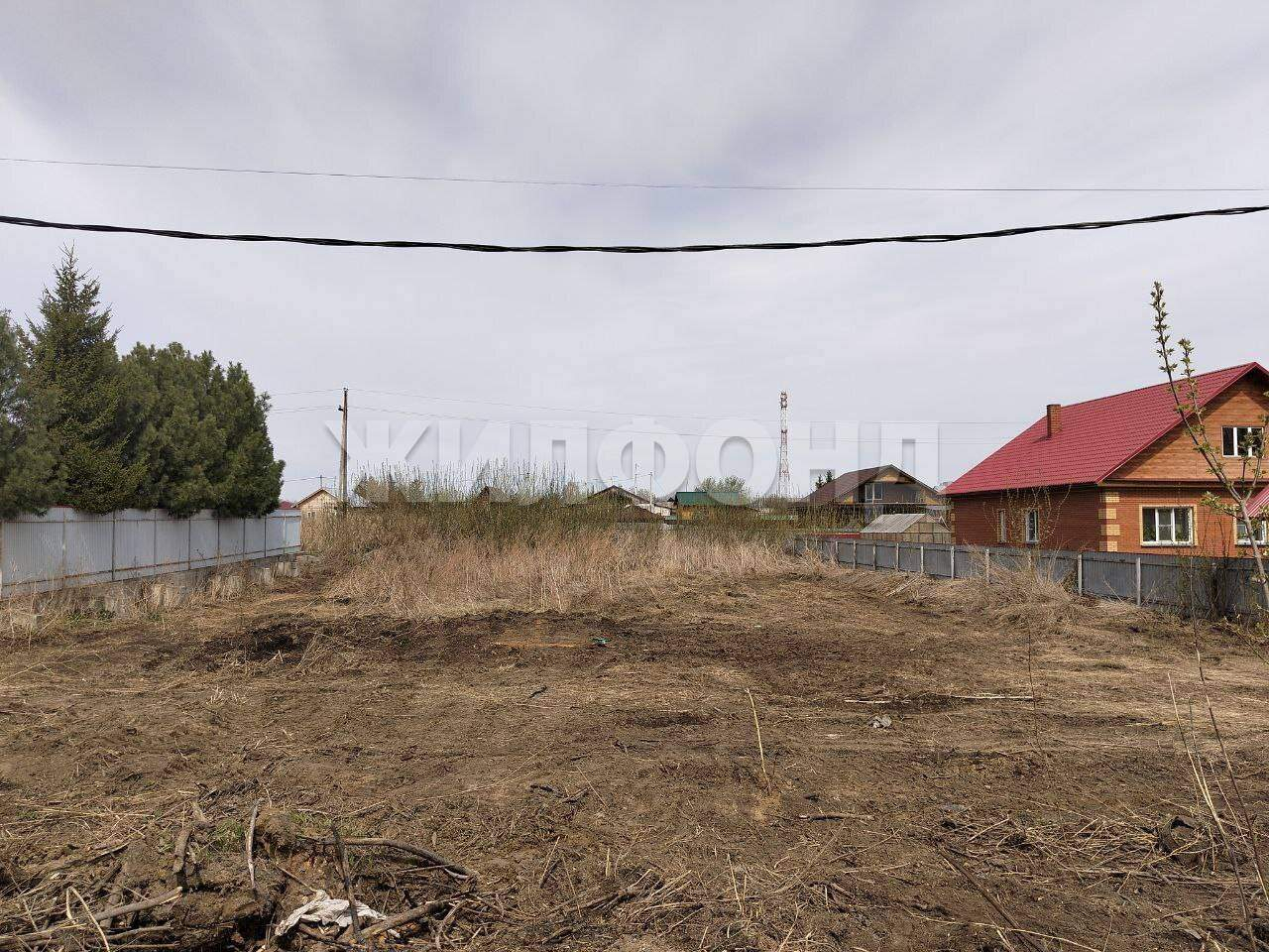 Продам земельный участок 1084 м.кв.