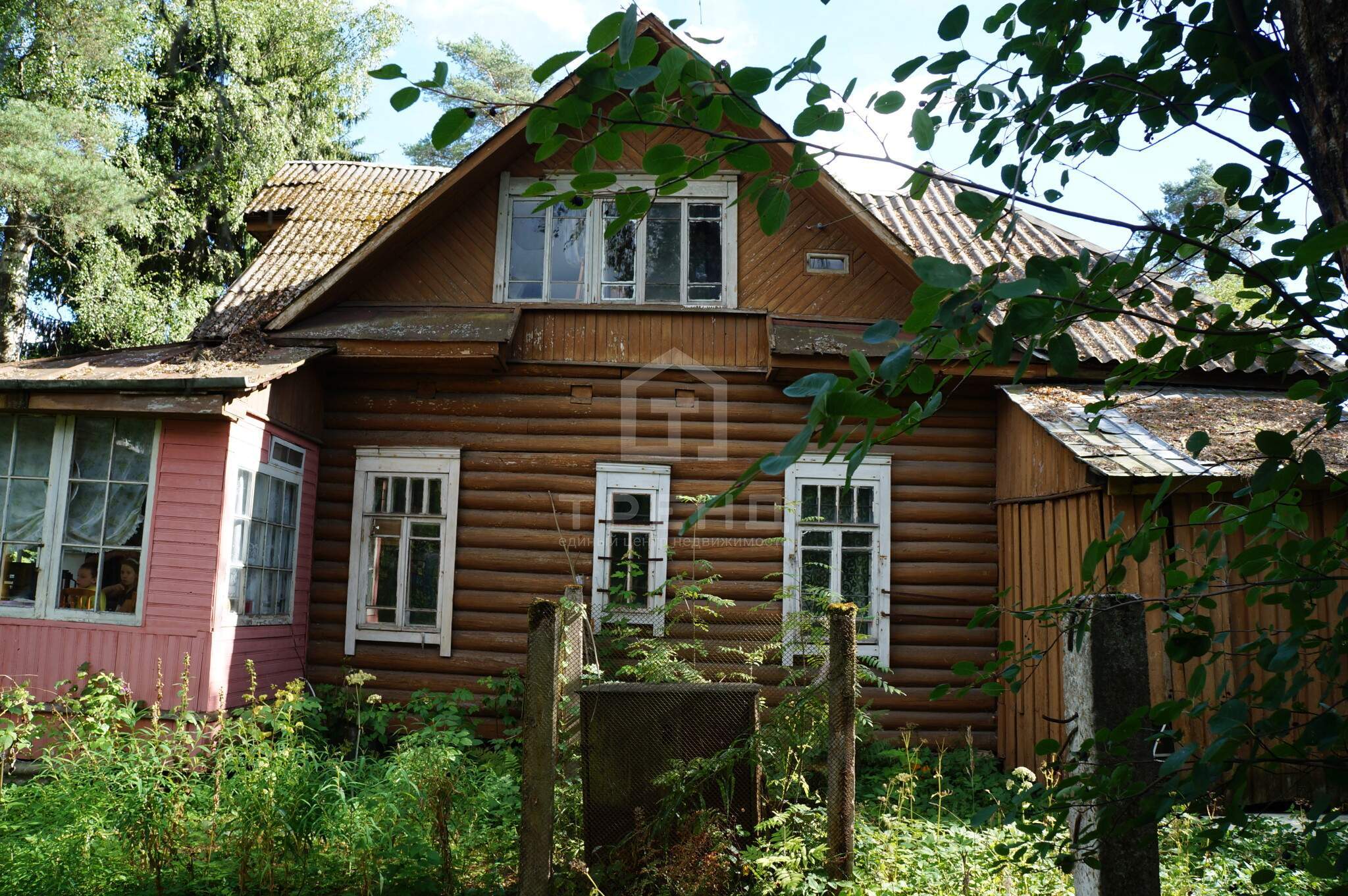 Продам земельный участок 2312 м.кв.