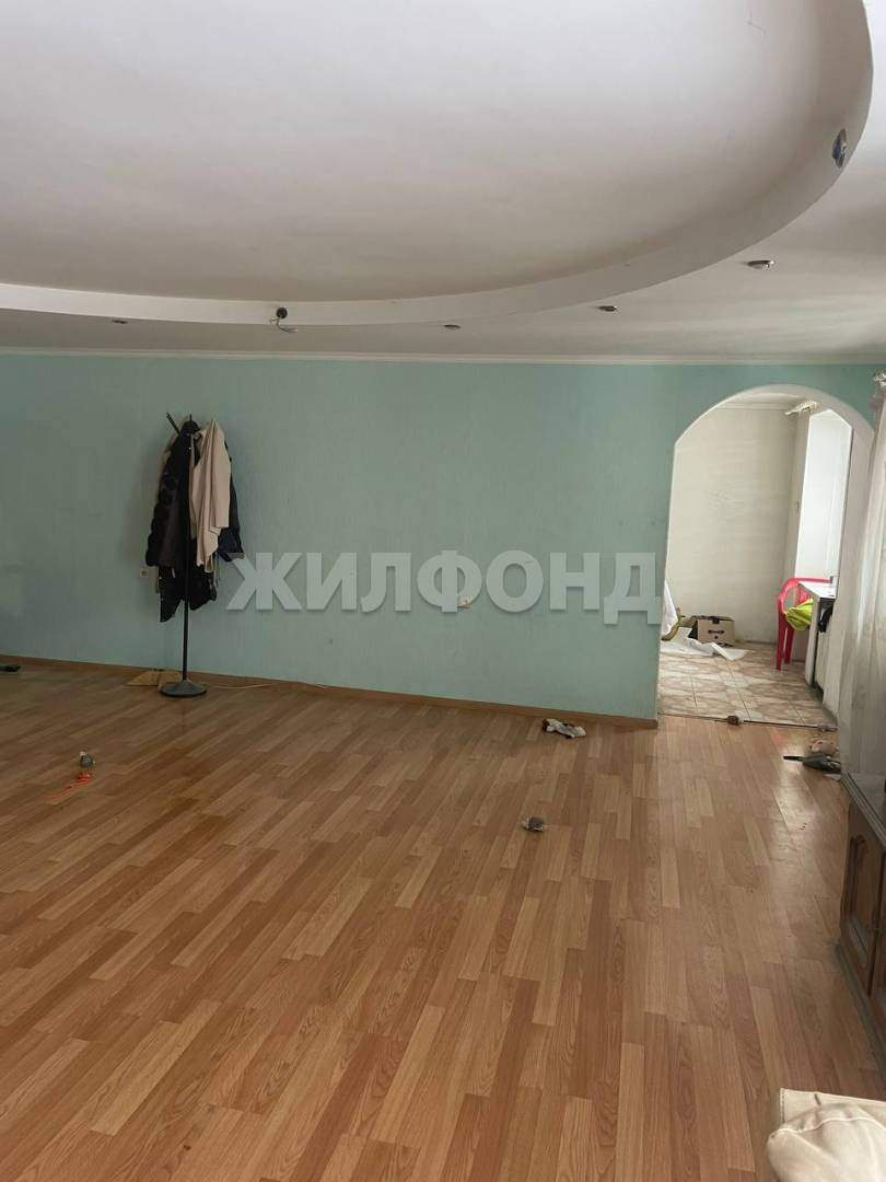 Квартира на продажу в Тольятте, Автостроителей улица, 50б фото №1