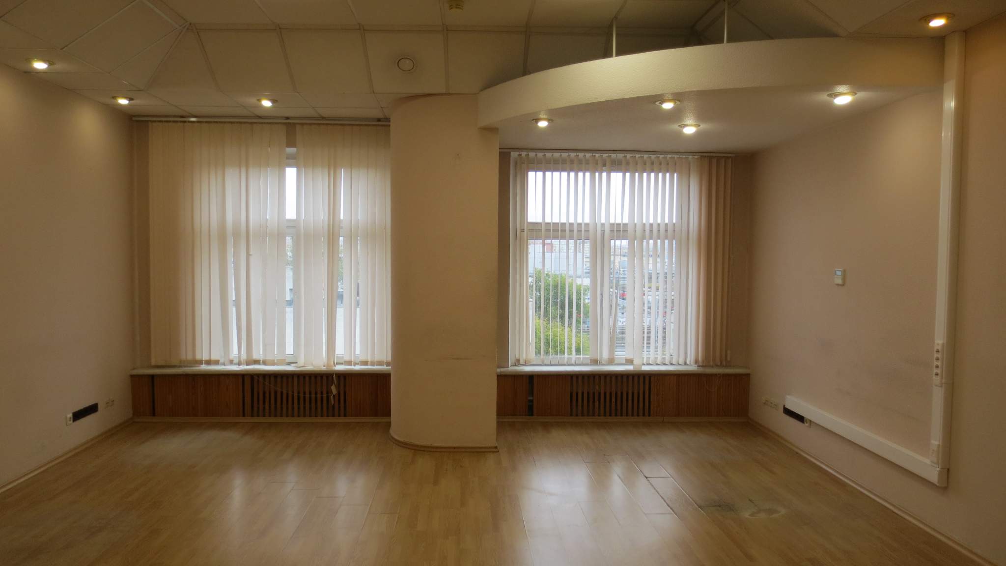 Фото: Продается здание 3 596 м2 test