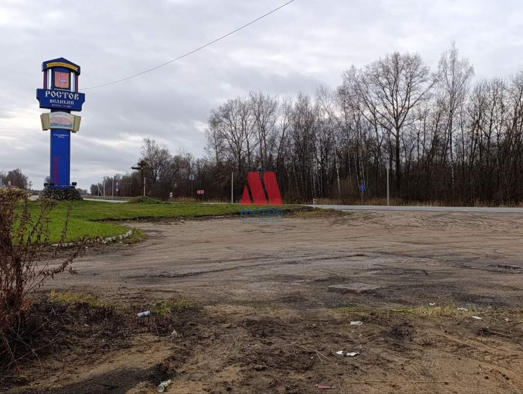 Продам торговое помещение 266 м.кв.