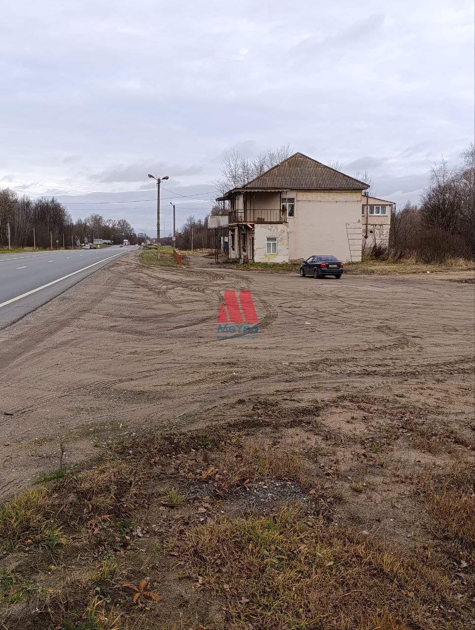 Продам торговое помещение 266 м.кв.