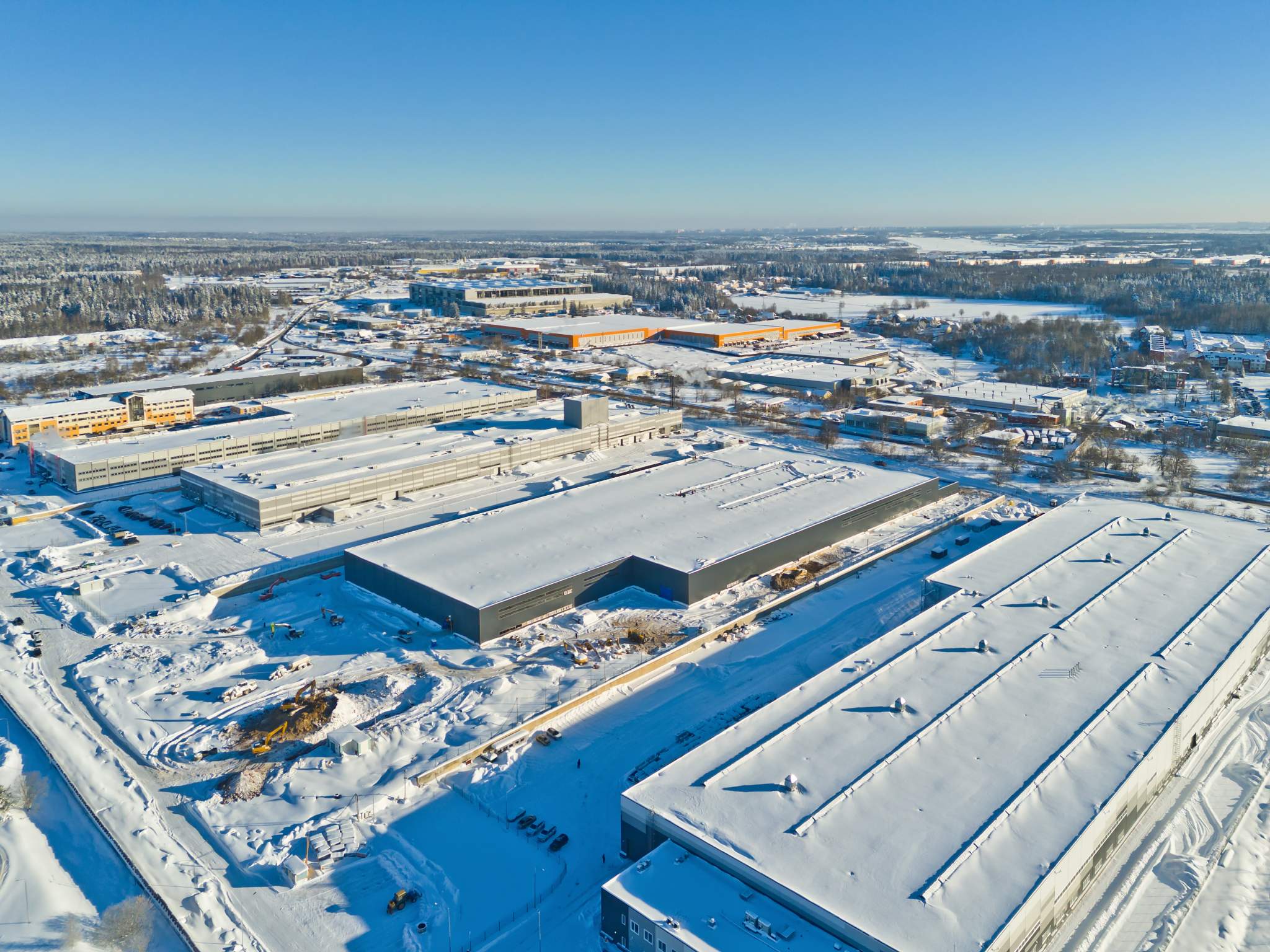 Продам склад 24300 м.кв.