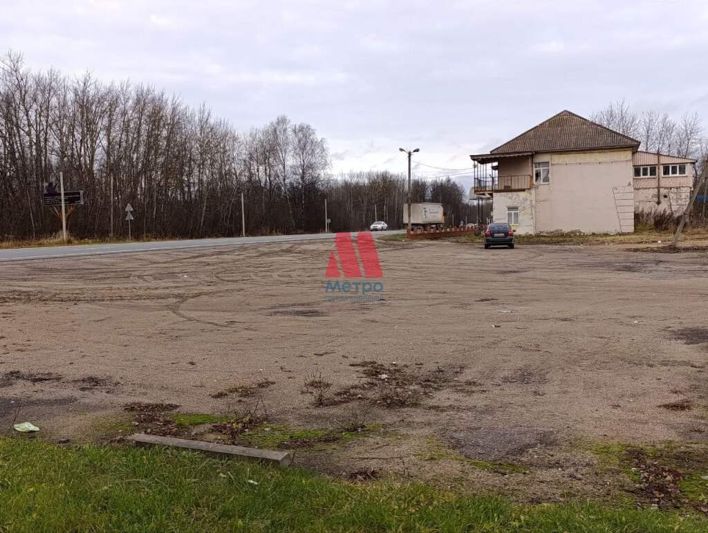 Продам торговое помещение 266 м.кв.