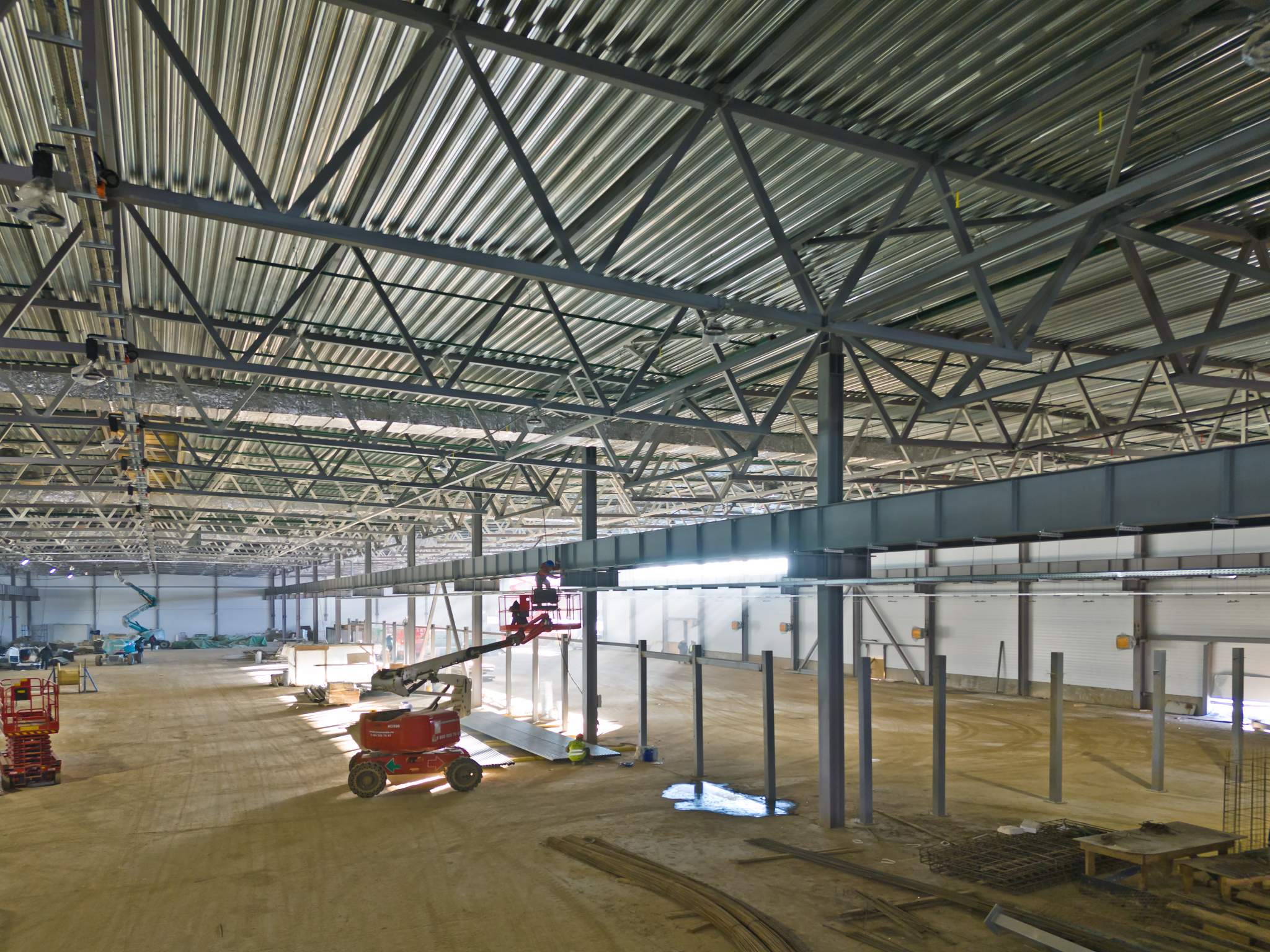 Продам склад 24300 м.кв.