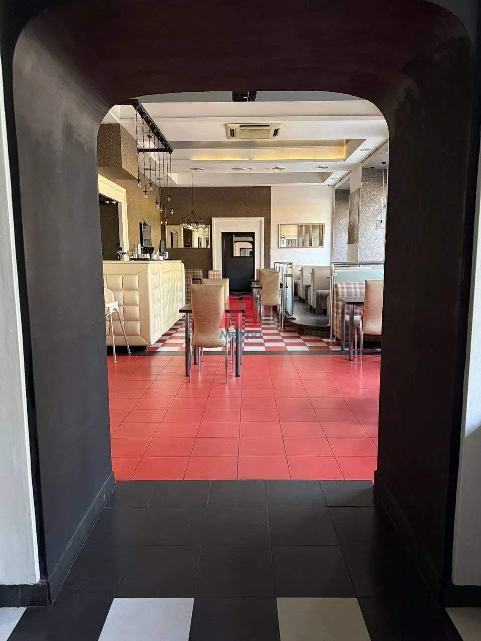 Сдам в аренду помещение свободного назначения 317 м.кв.