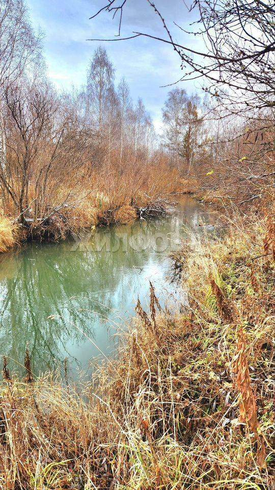 Продам земельный участок 1500 м.кв.