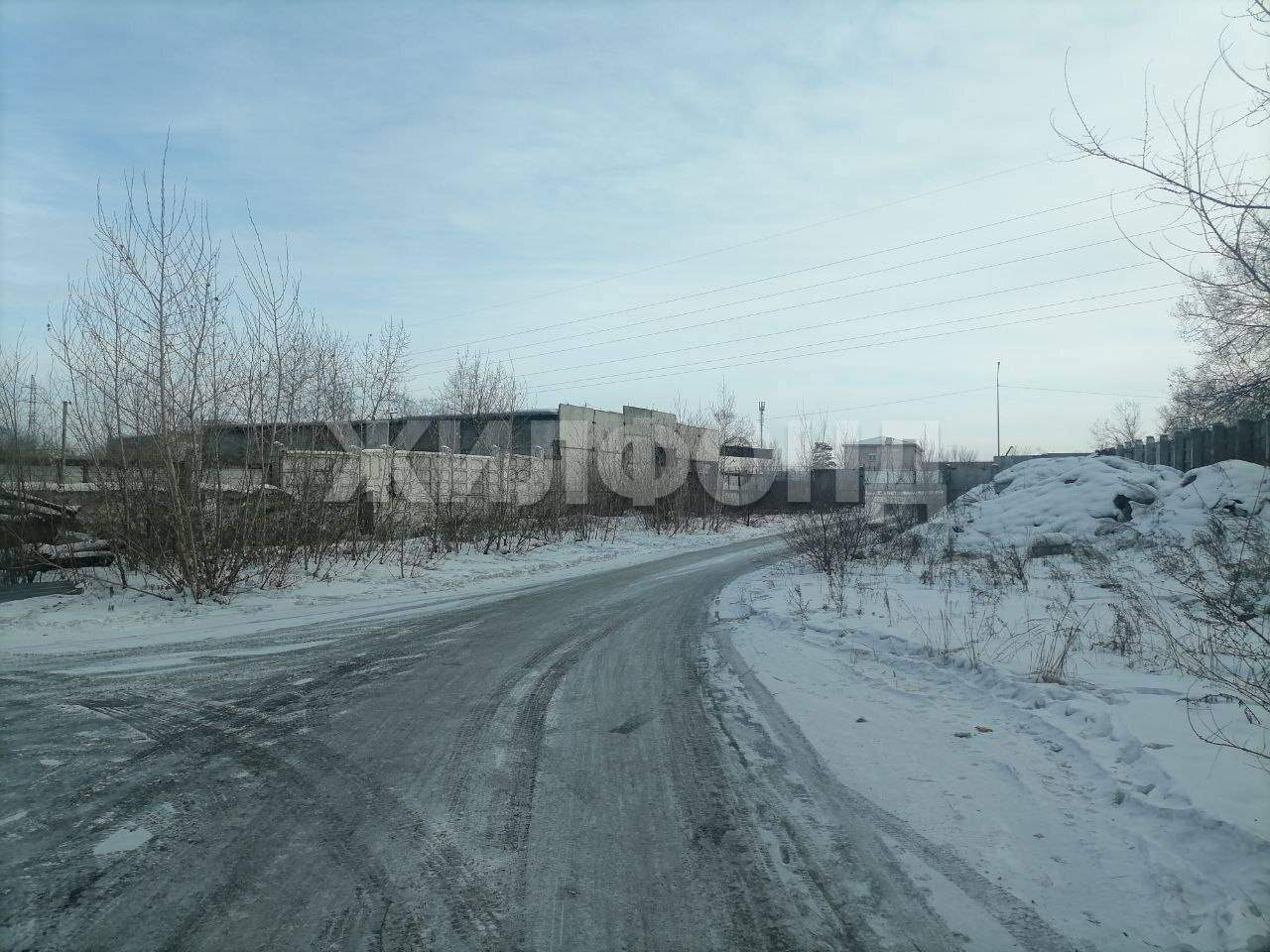 Продам земельный участок 4500 м.кв.