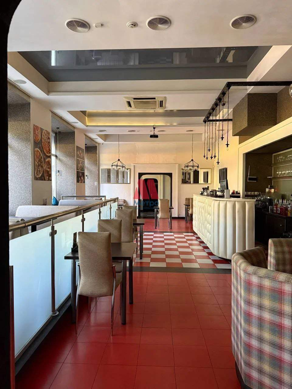 Сдам в аренду помещение свободного назначения 317 м.кв.