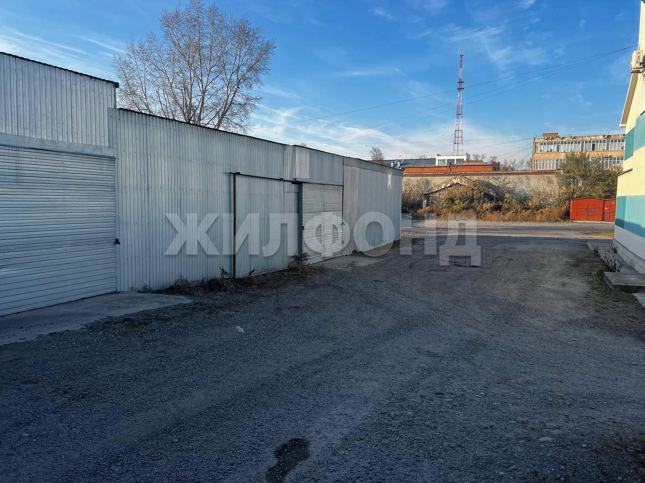 Продам земельный участок 3000 м.кв.