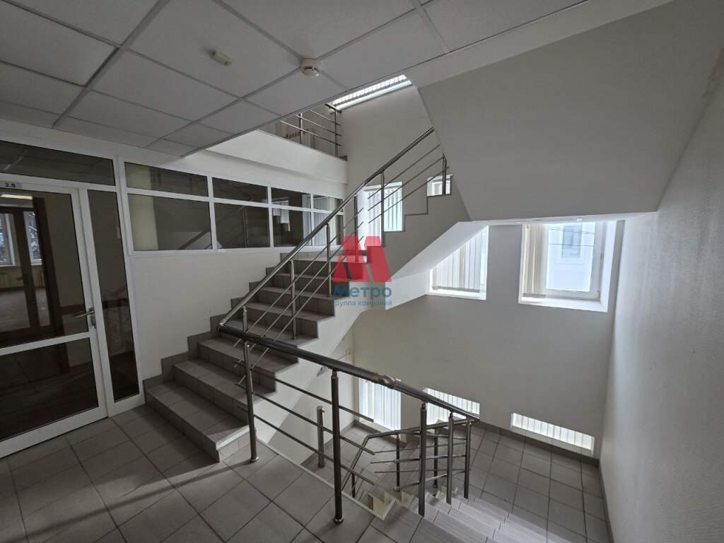 Сдам в аренду помещение свободного назначения 970 м.кв.