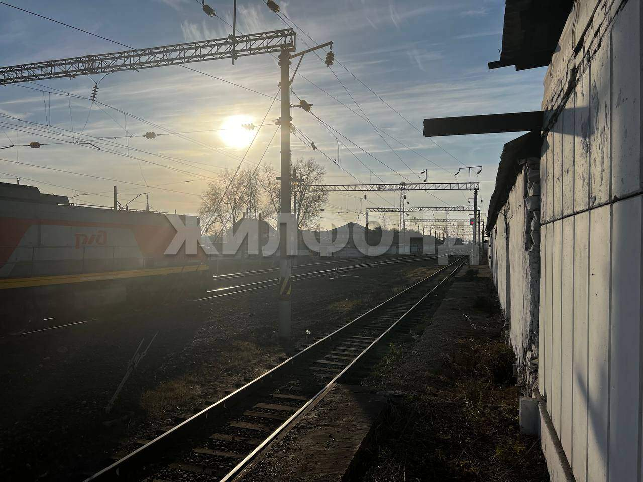 Продам земельный участок 3000 м.кв.