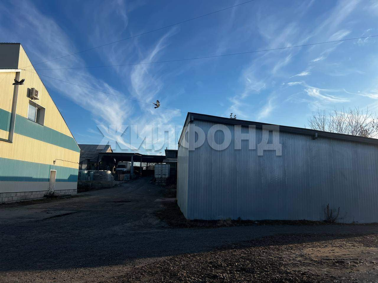 Продам земельный участок 3000 м.кв.