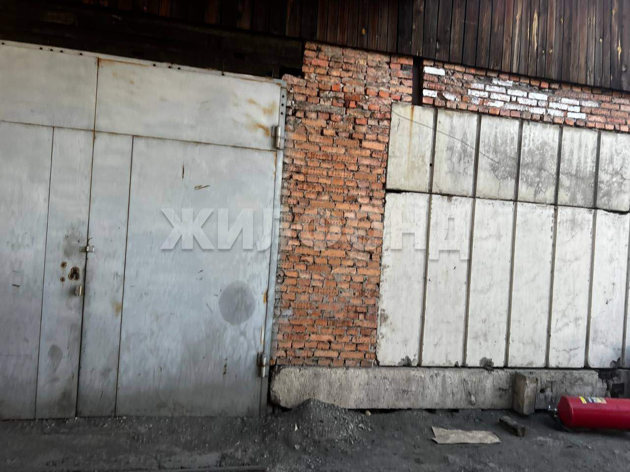 Продам земельный участок 3000 м.кв.