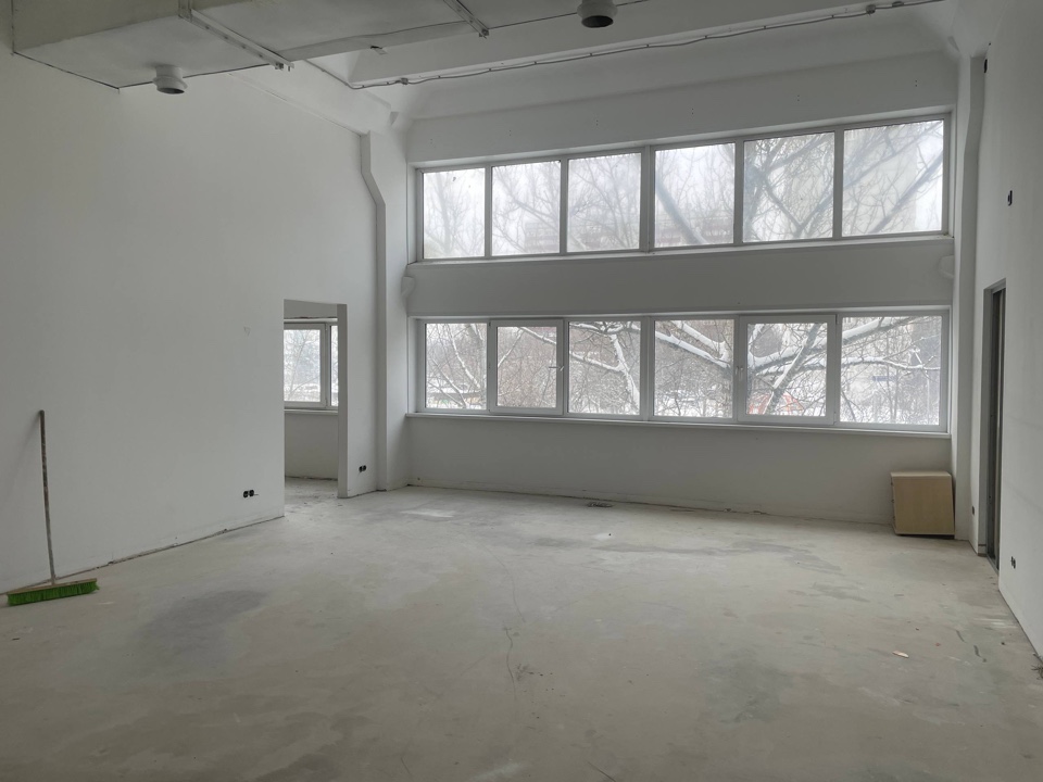 Фото: Аренда ПСН 180 м2. Потолки 4,6 м. Чертаново test