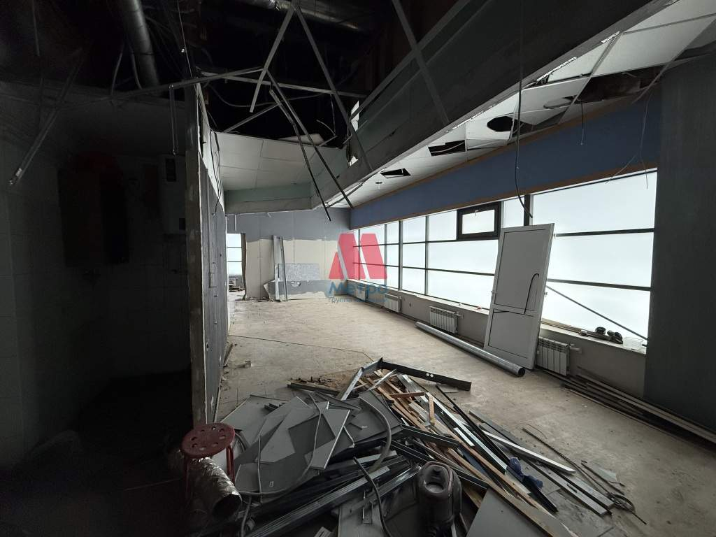 Сдам в аренду офис 101 м.кв.