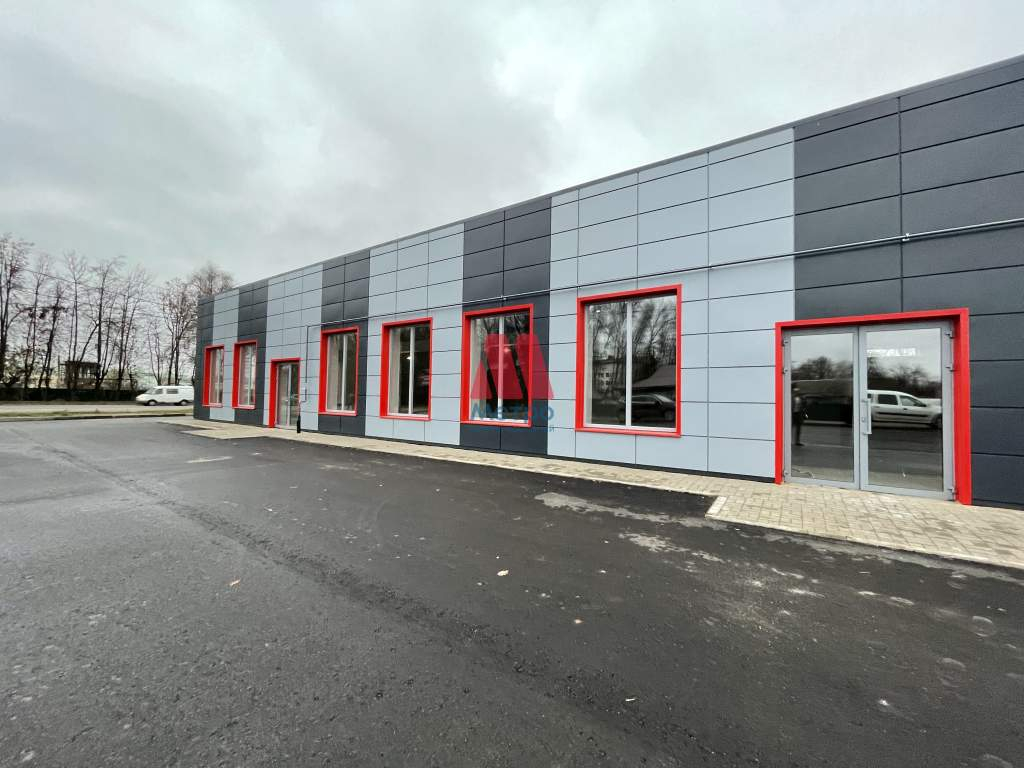 Сдам в аренду магазин 500 м.кв.