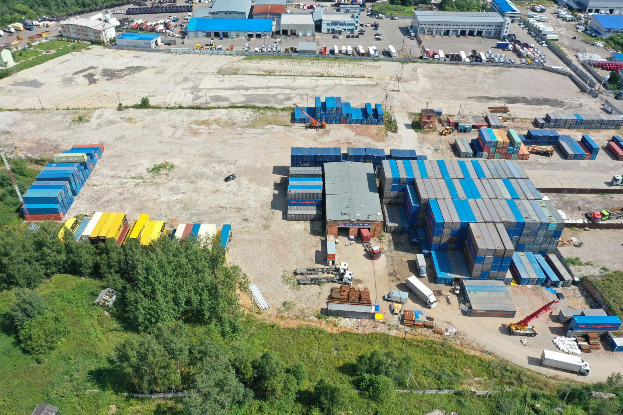 Сдам в аренду земельный участок 28500 м.кв.