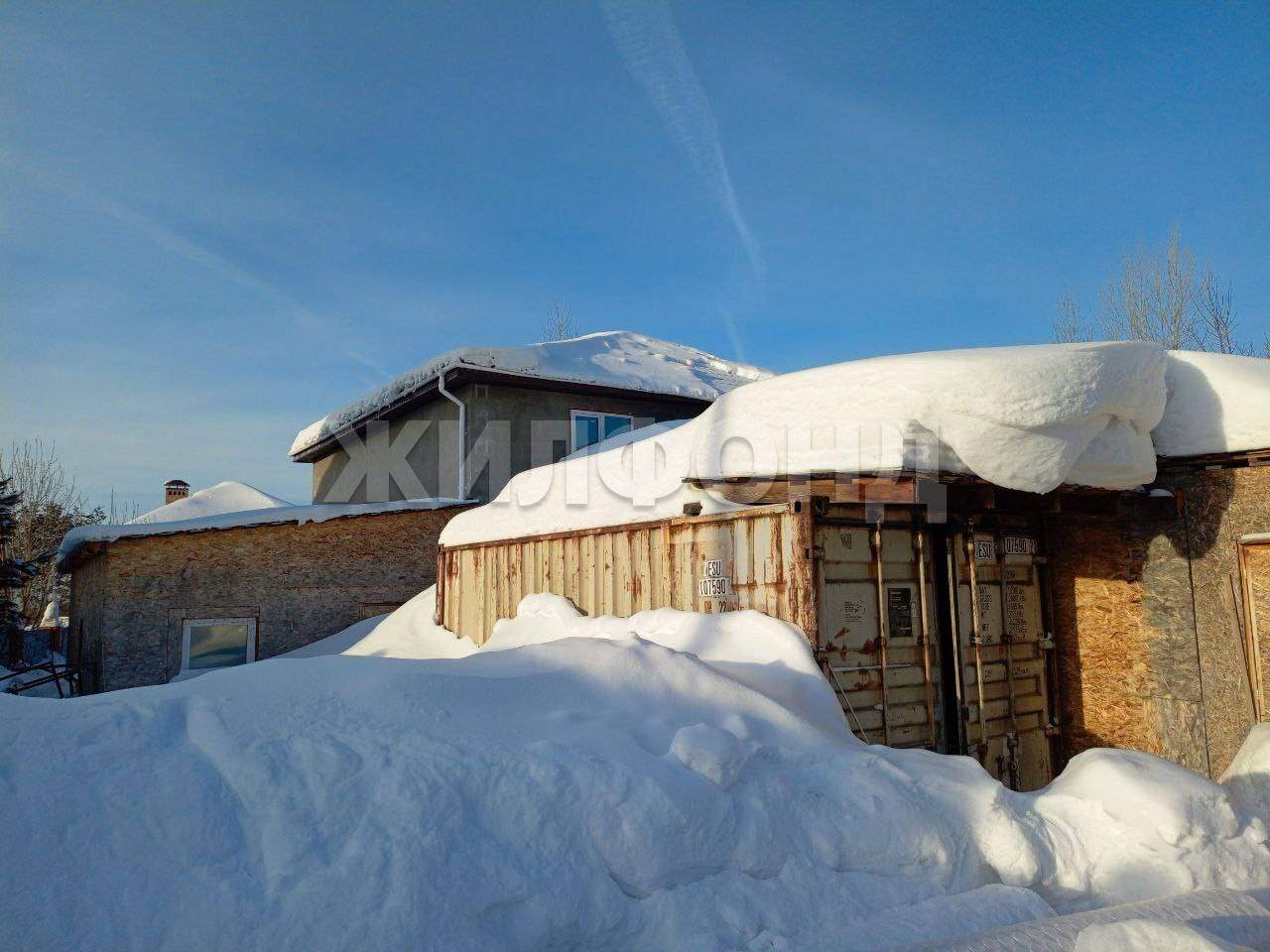 Продам магазин 218 м.кв.