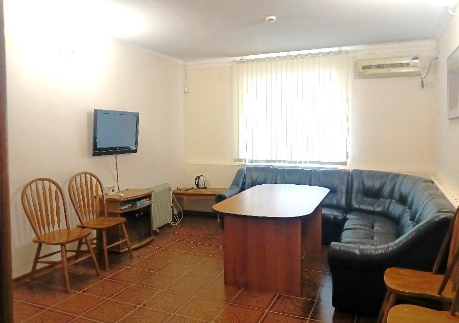 Продам торговое помещение 14256.6 м.кв.