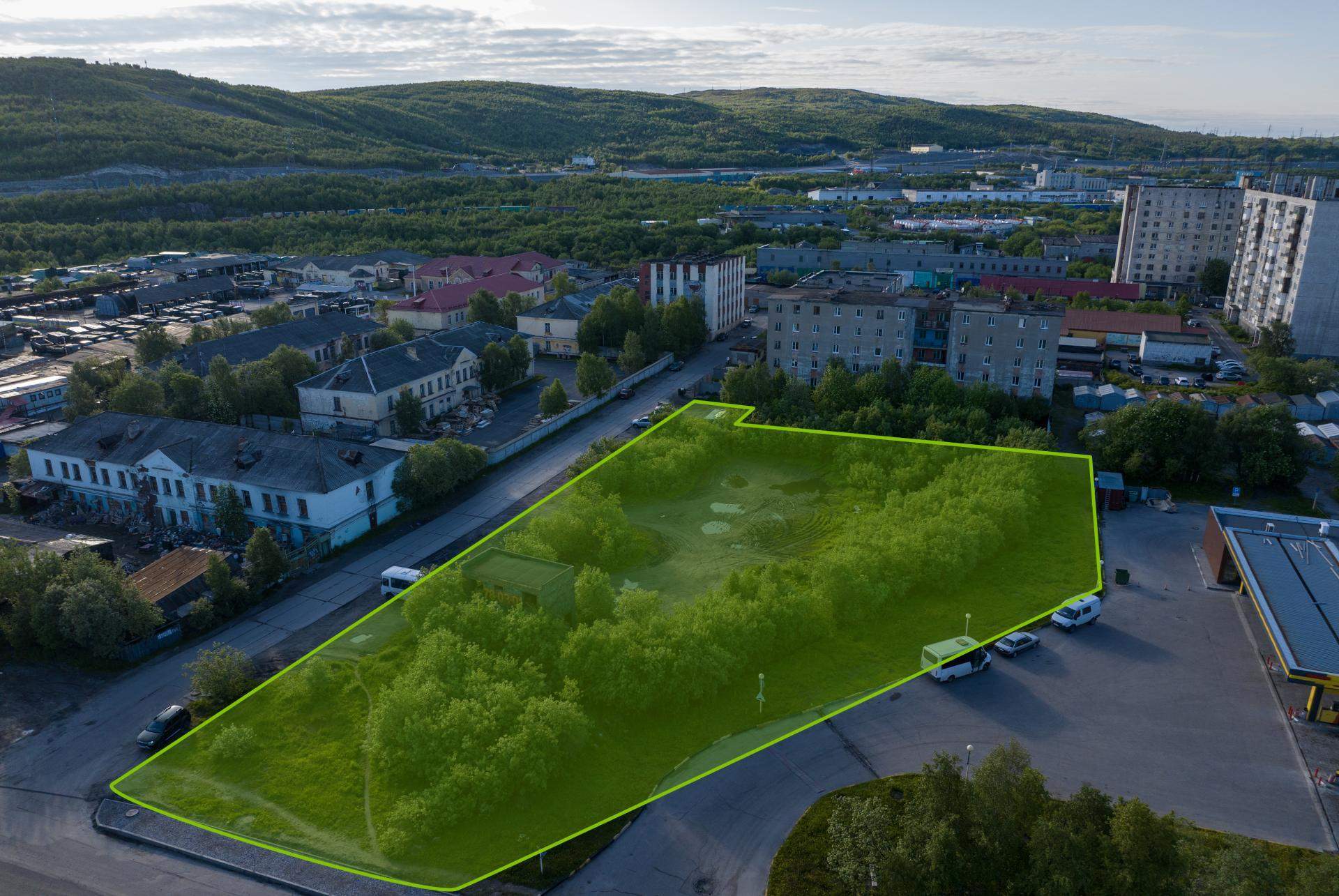 Продам земельный участок 4602 м.кв.