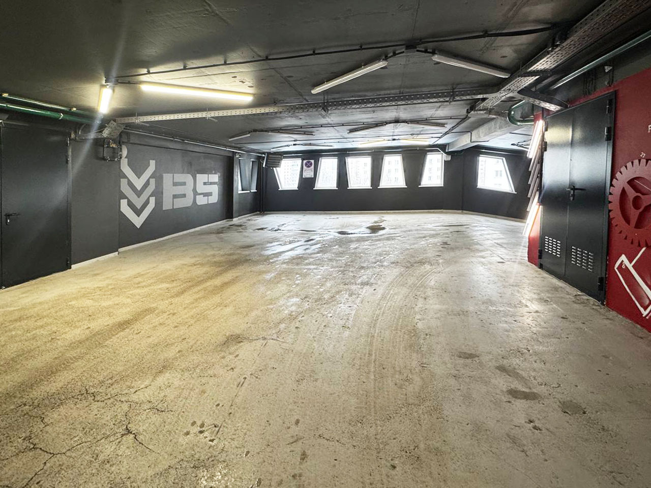 Сдам в аренду помещение свободного назначения 824.2 м.кв.