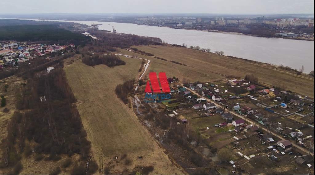 Продам земельный участок 914 м.кв.