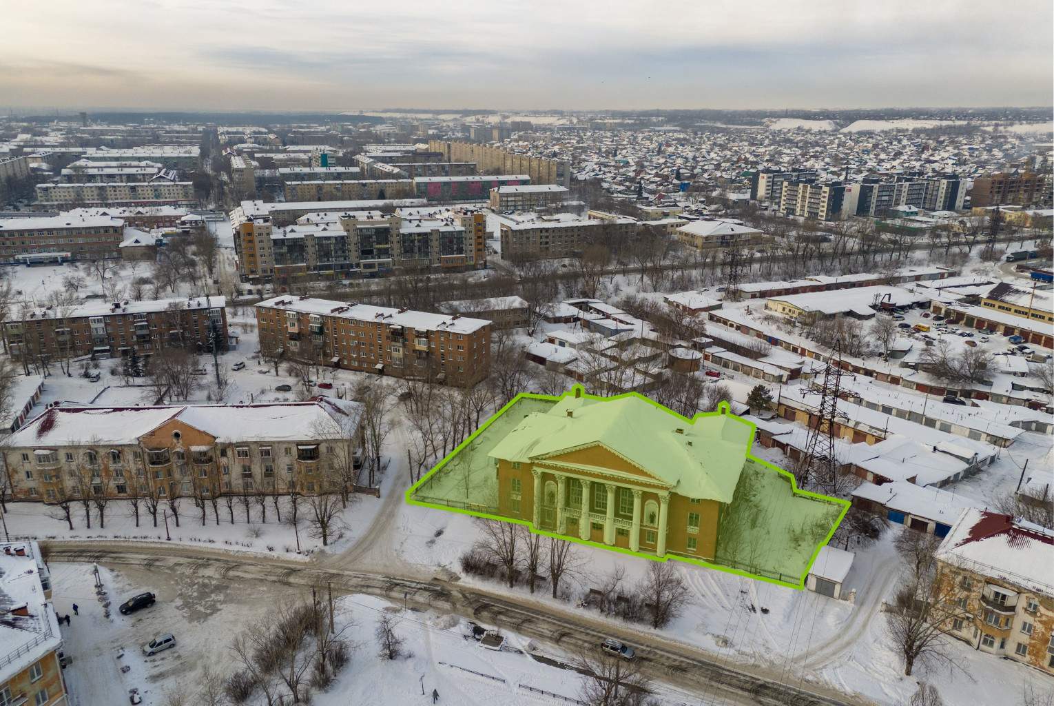 Продам торговое помещение 2363.9 м.кв.