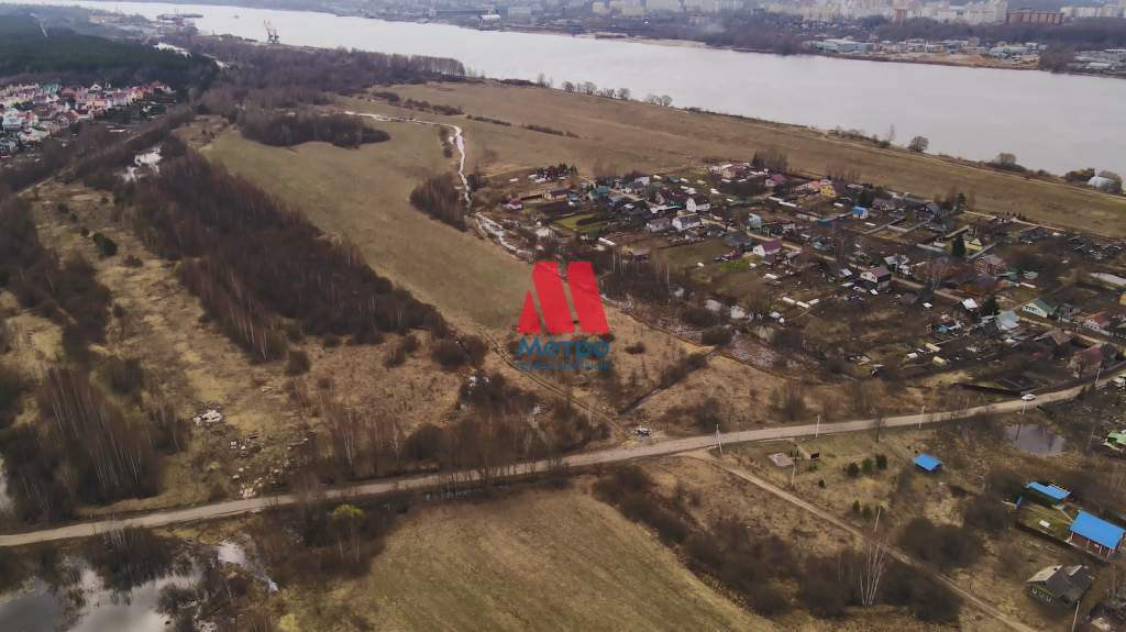 Продам земельный участок 914 м.кв.