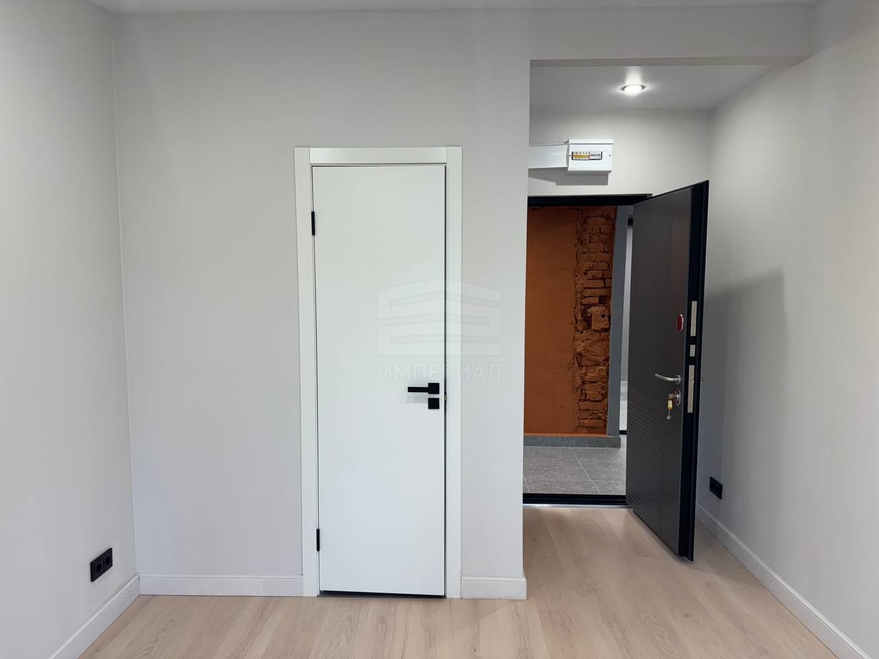 Продам помещение свободного назначения 13.6 м.кв.