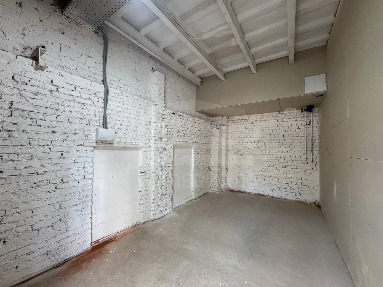 Продам помещение свободного назначения 19 м.кв.