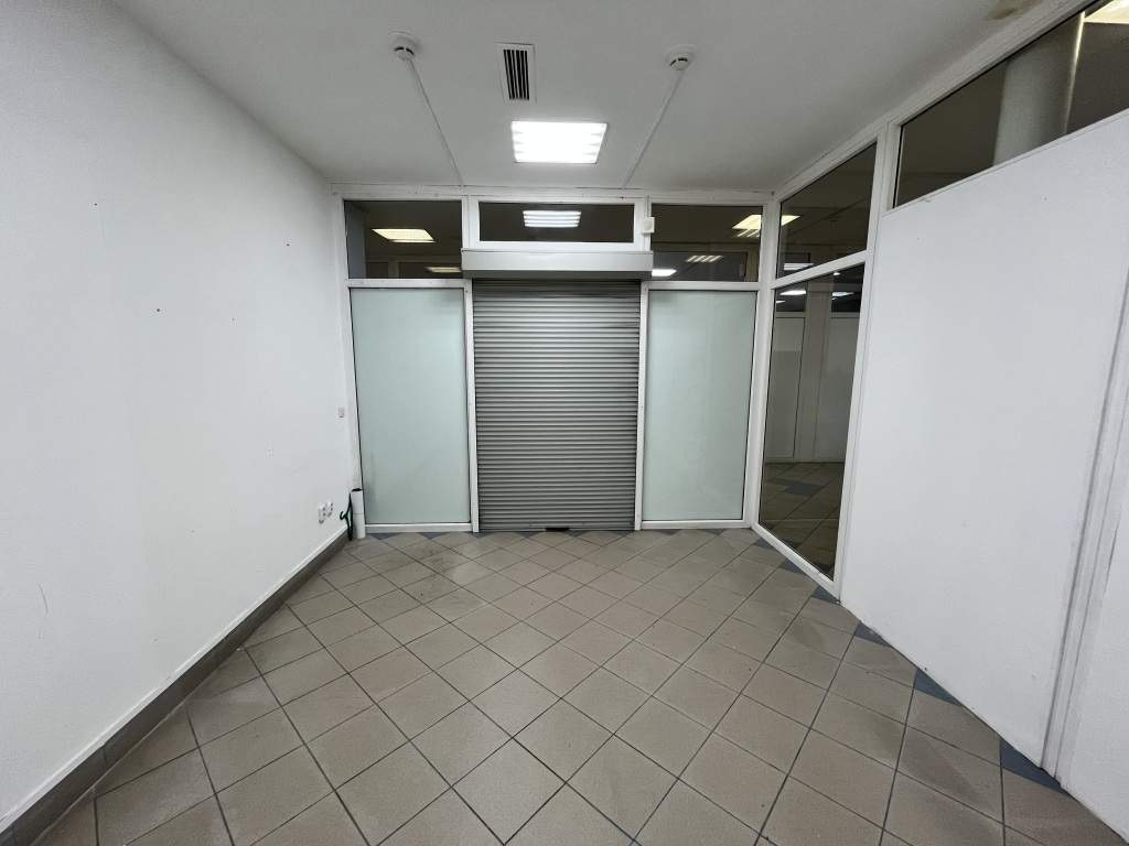 Сдам в аренду офис 18.8 м.кв.