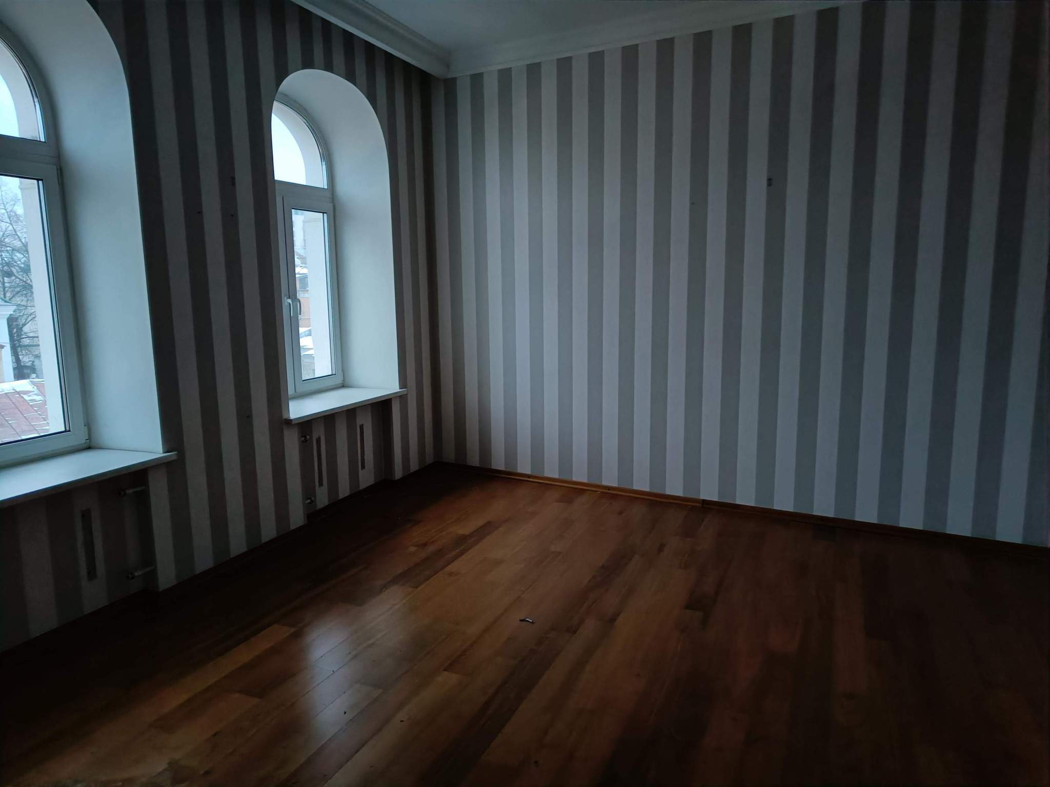 Продам офис 321.1 м.кв.