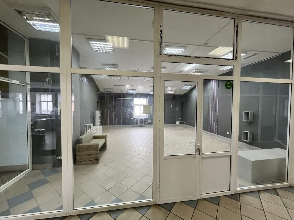 Сдам в аренду помещение свободного назначения 53.6 м.кв.