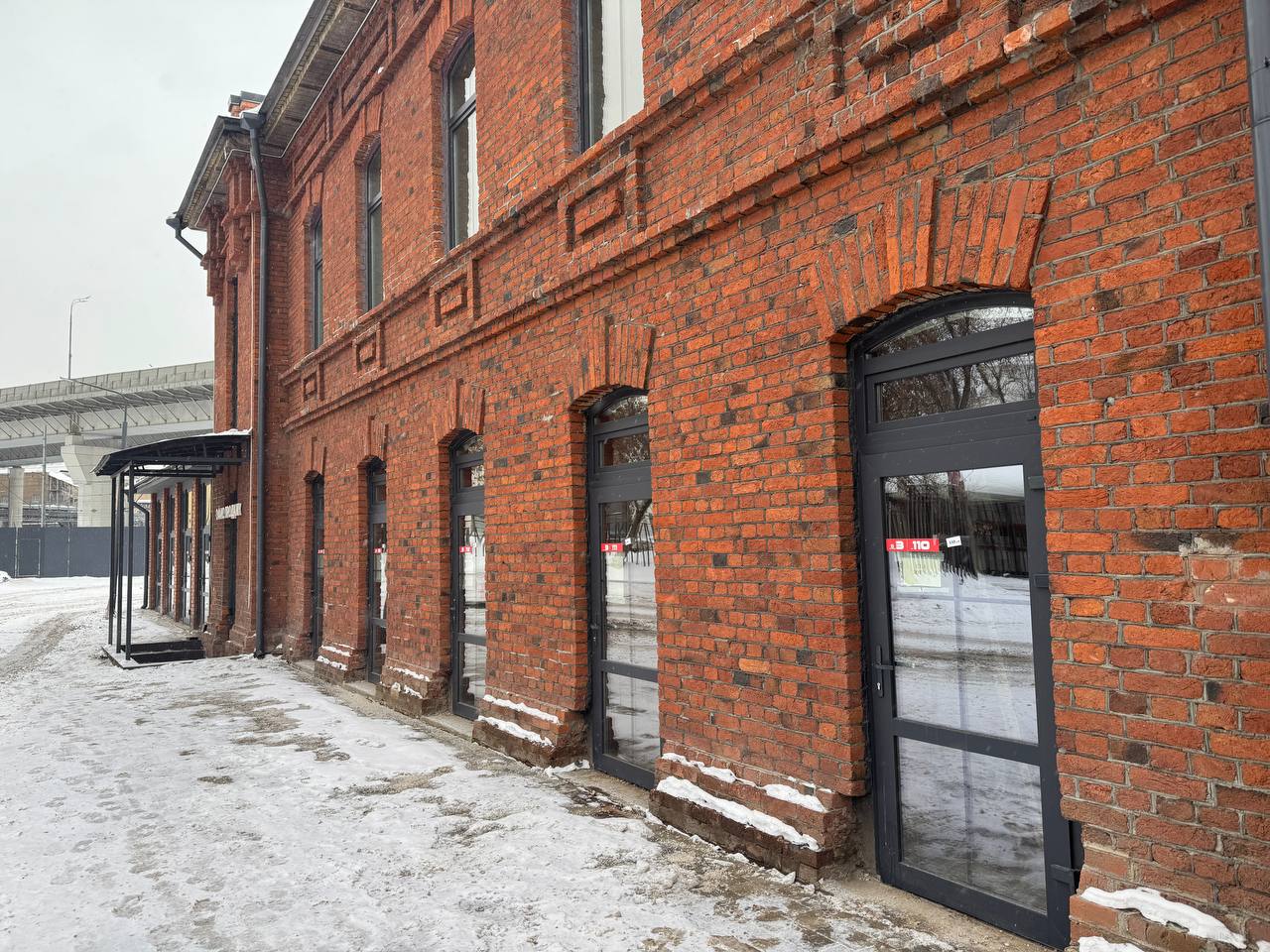 Сдам в аренду помещение свободного назначения 13.2 м.кв.