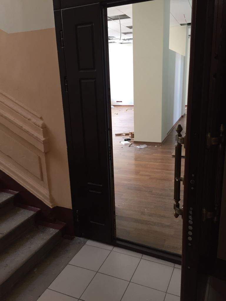 Продам офис 321.1 м.кв.