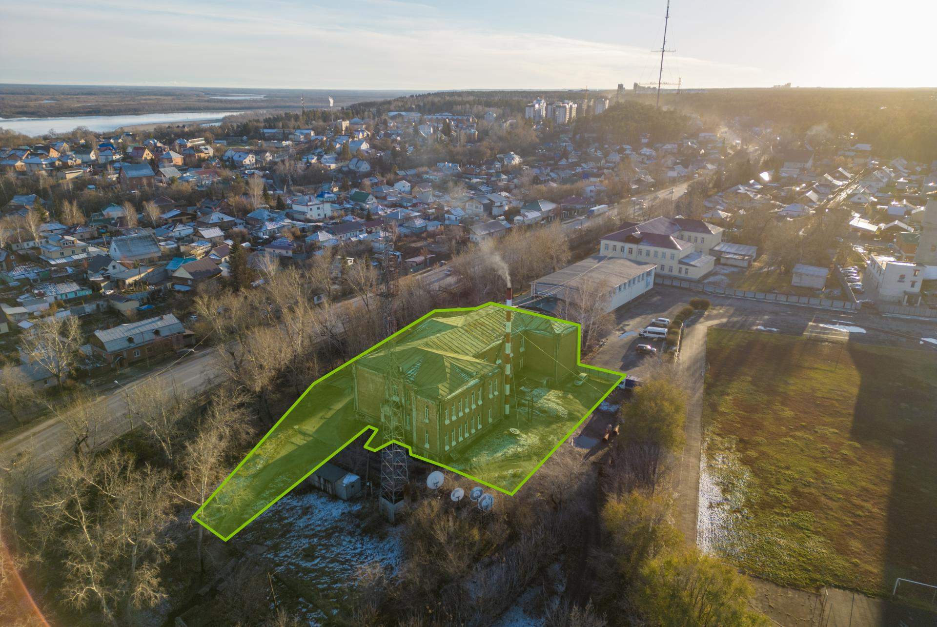 Продам торговое помещение 1936.1 м.кв.