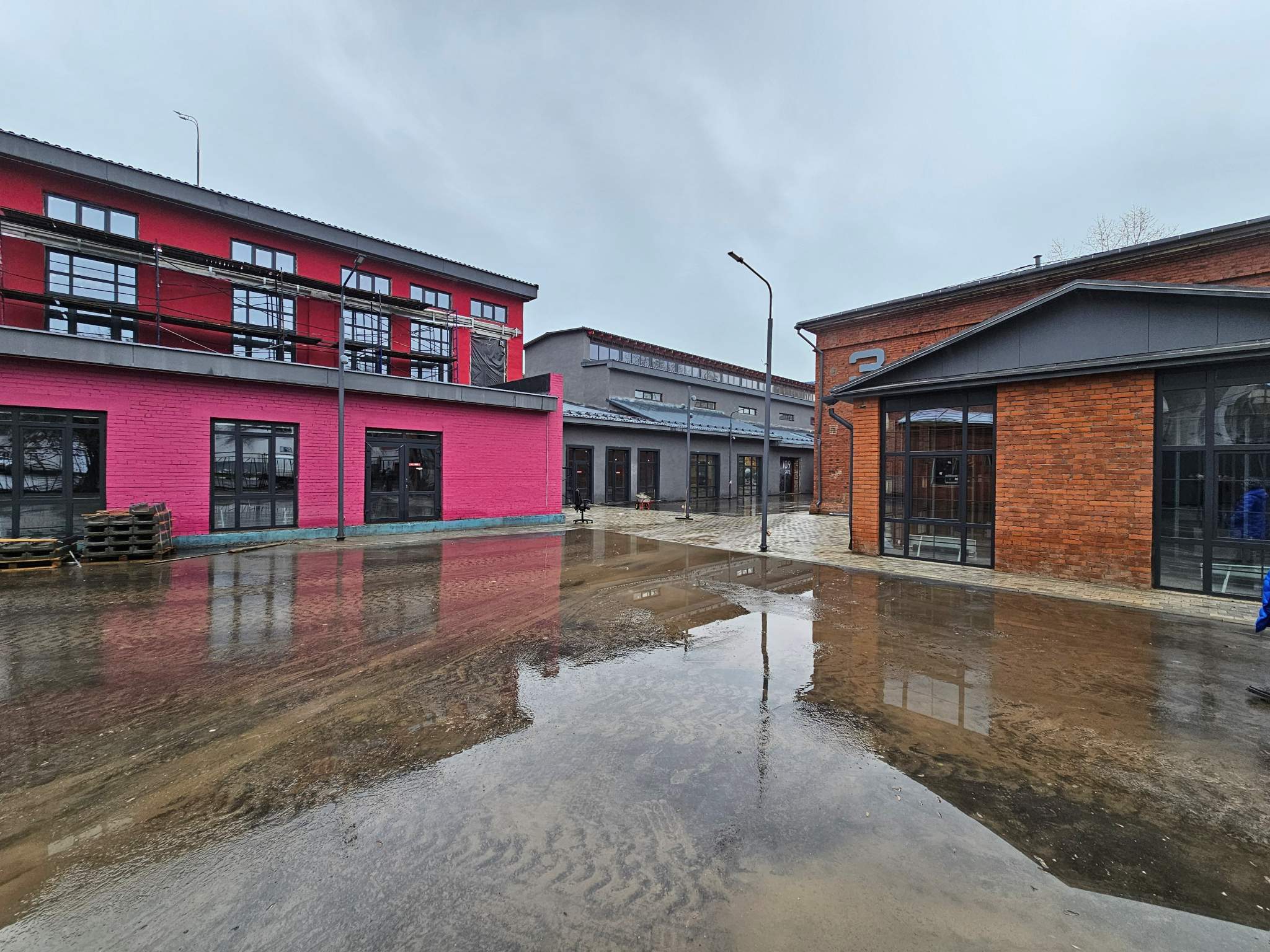 Сдам в аренду помещение свободного назначения 24.1 м.кв.