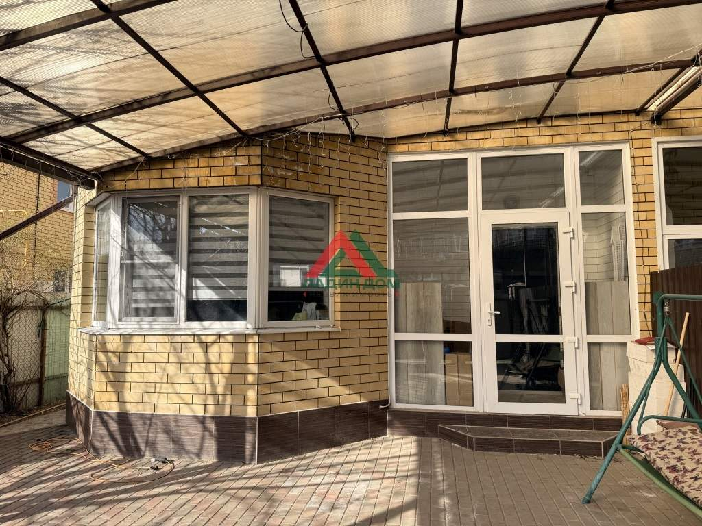 Дом на продажу в Краснодаре, им. Академика Сахарова улица, 1/12