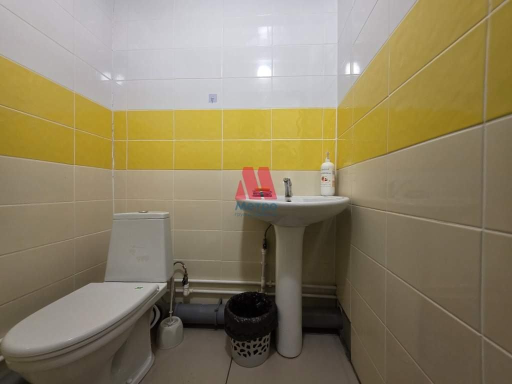 Сдам в аренду помещение свободного назначения 270 м.кв.