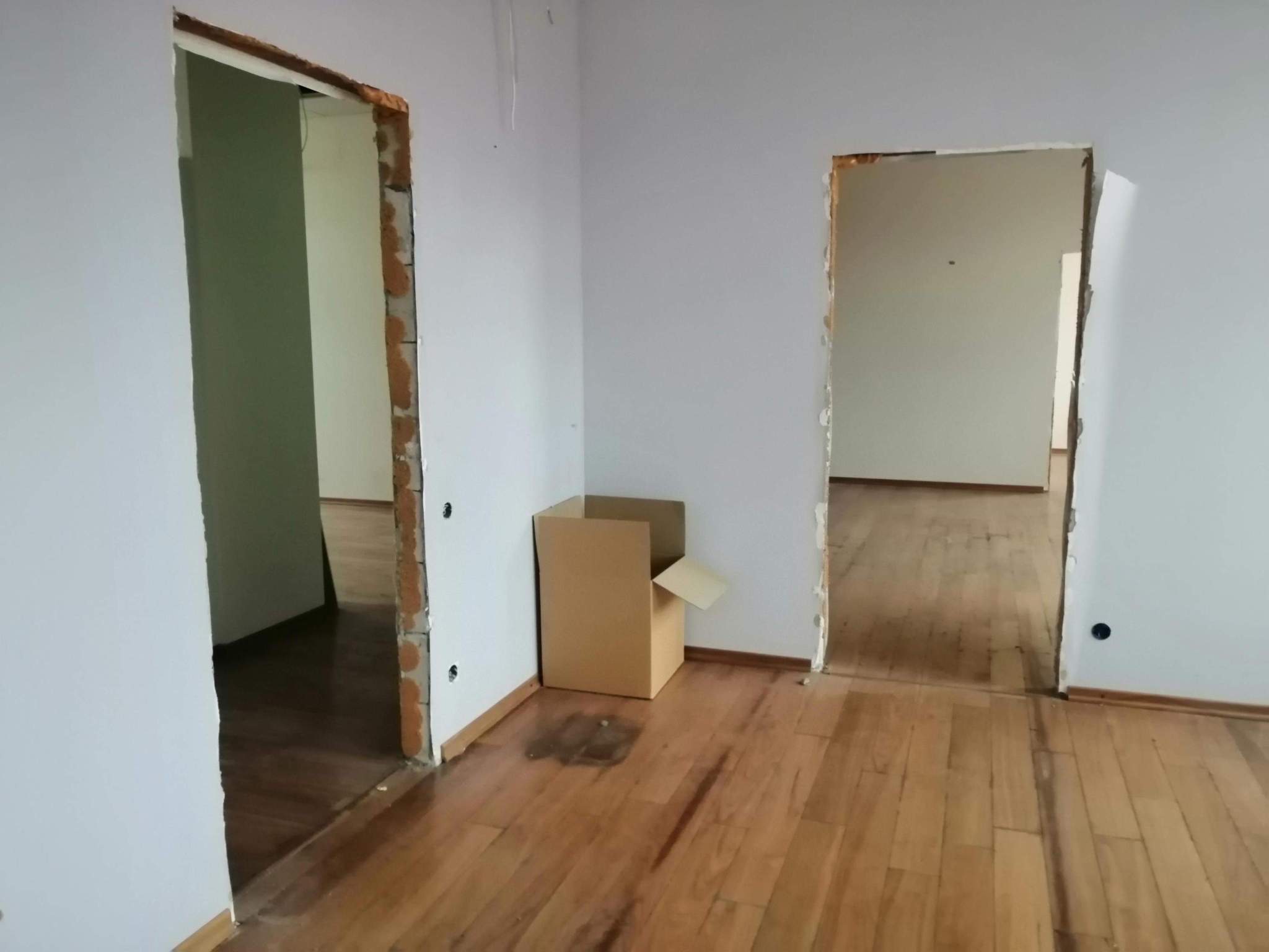 Продам офис 321.1 м.кв.