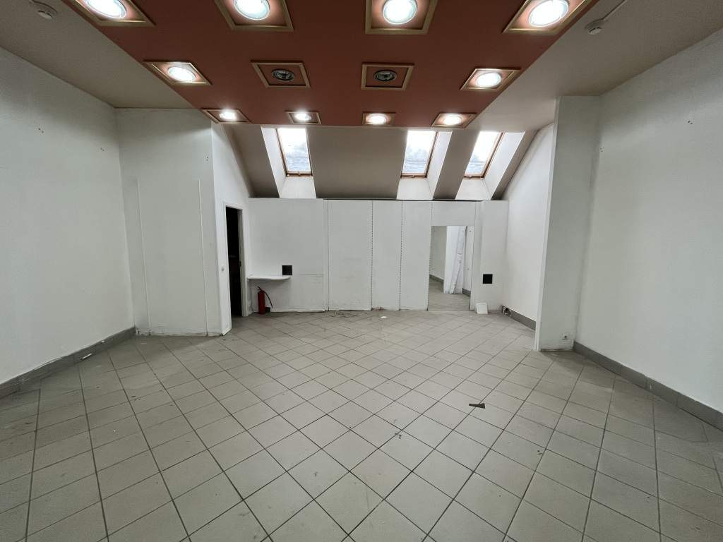 Сдам в аренду помещение свободного назначения 76 м.кв.