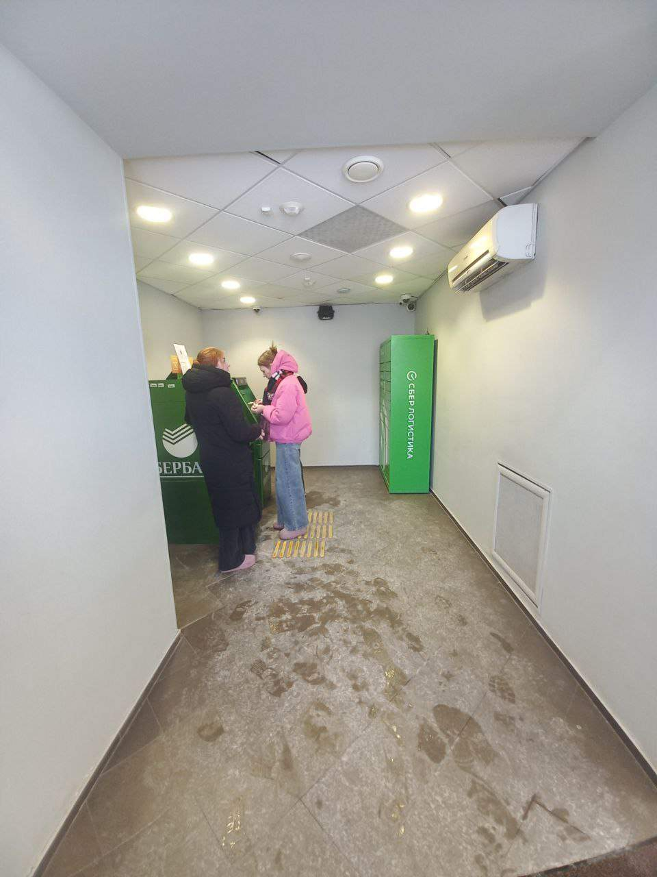 Продам офис 383.4 м.кв.