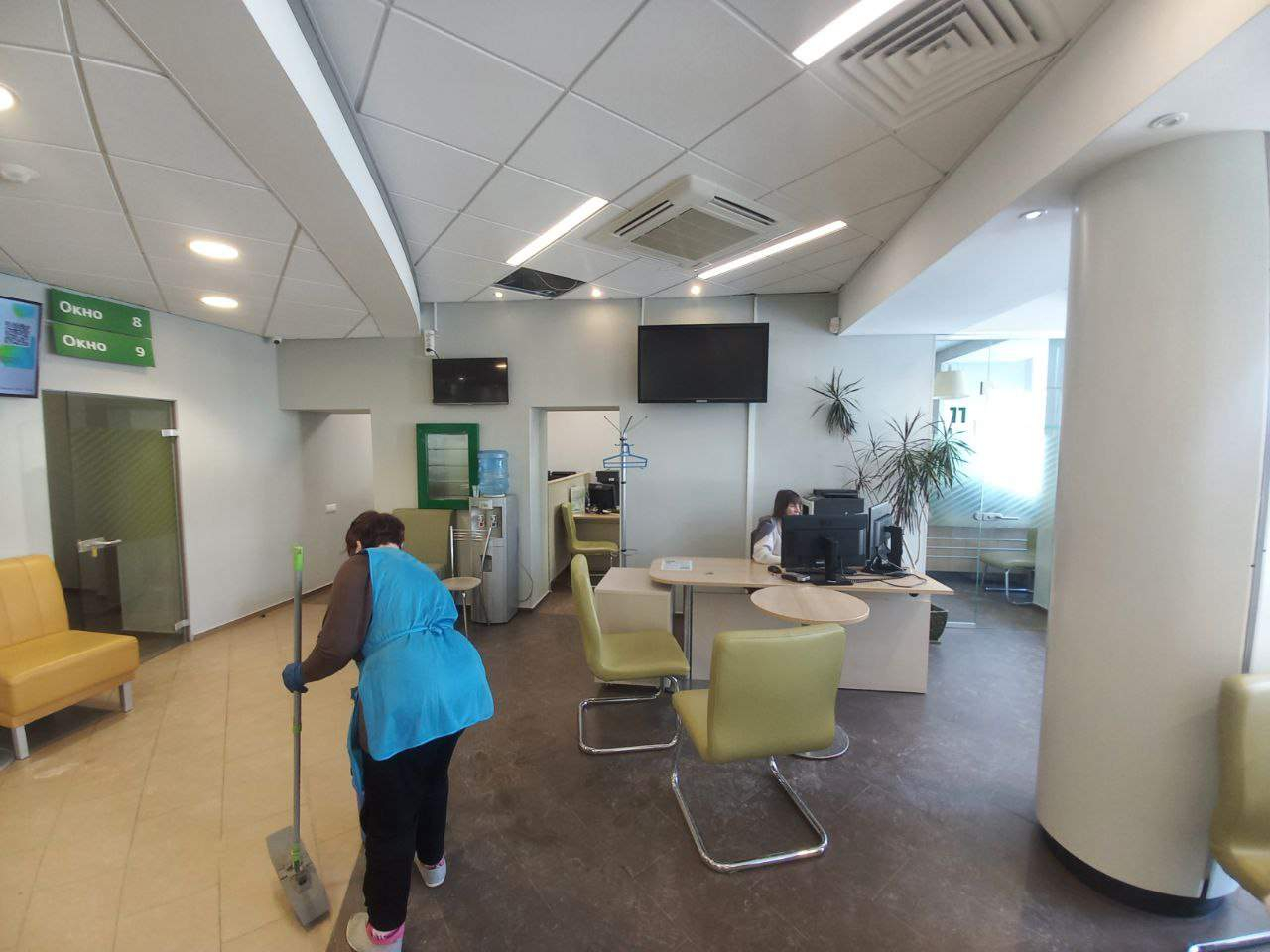 Продам офис 383.4 м.кв.