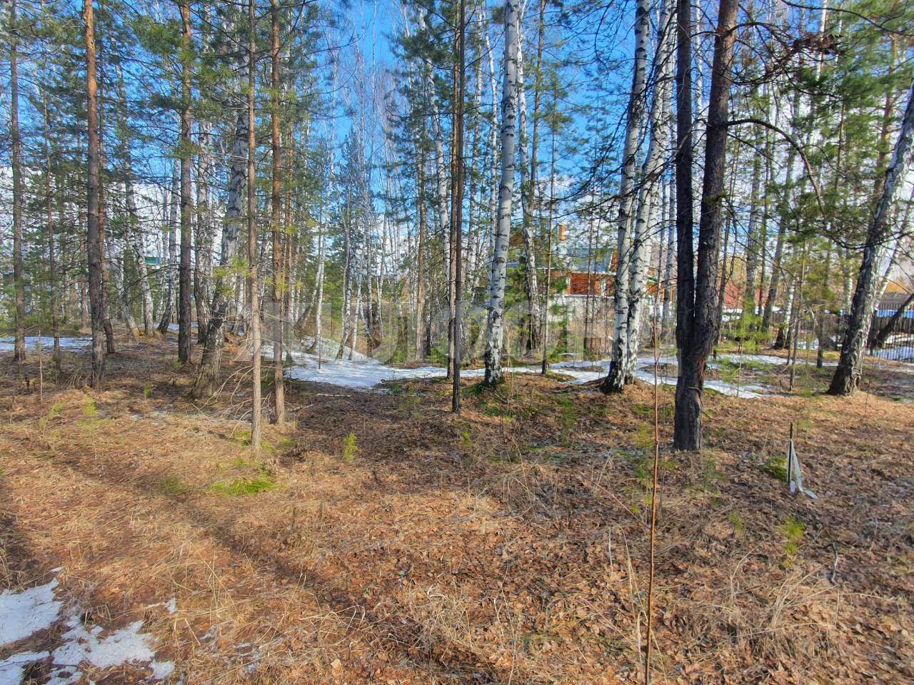 Продам земельный участок 2850 м.кв.