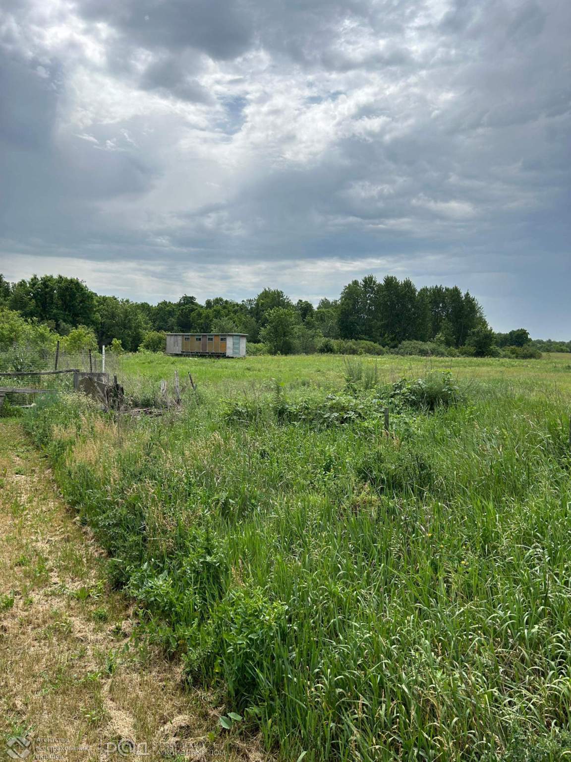 Продам земельный участок 361187 м.кв.